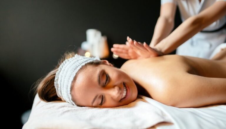 The Ultimate Guide to Women’s Only Massage: Relaxation and Rejuvenation